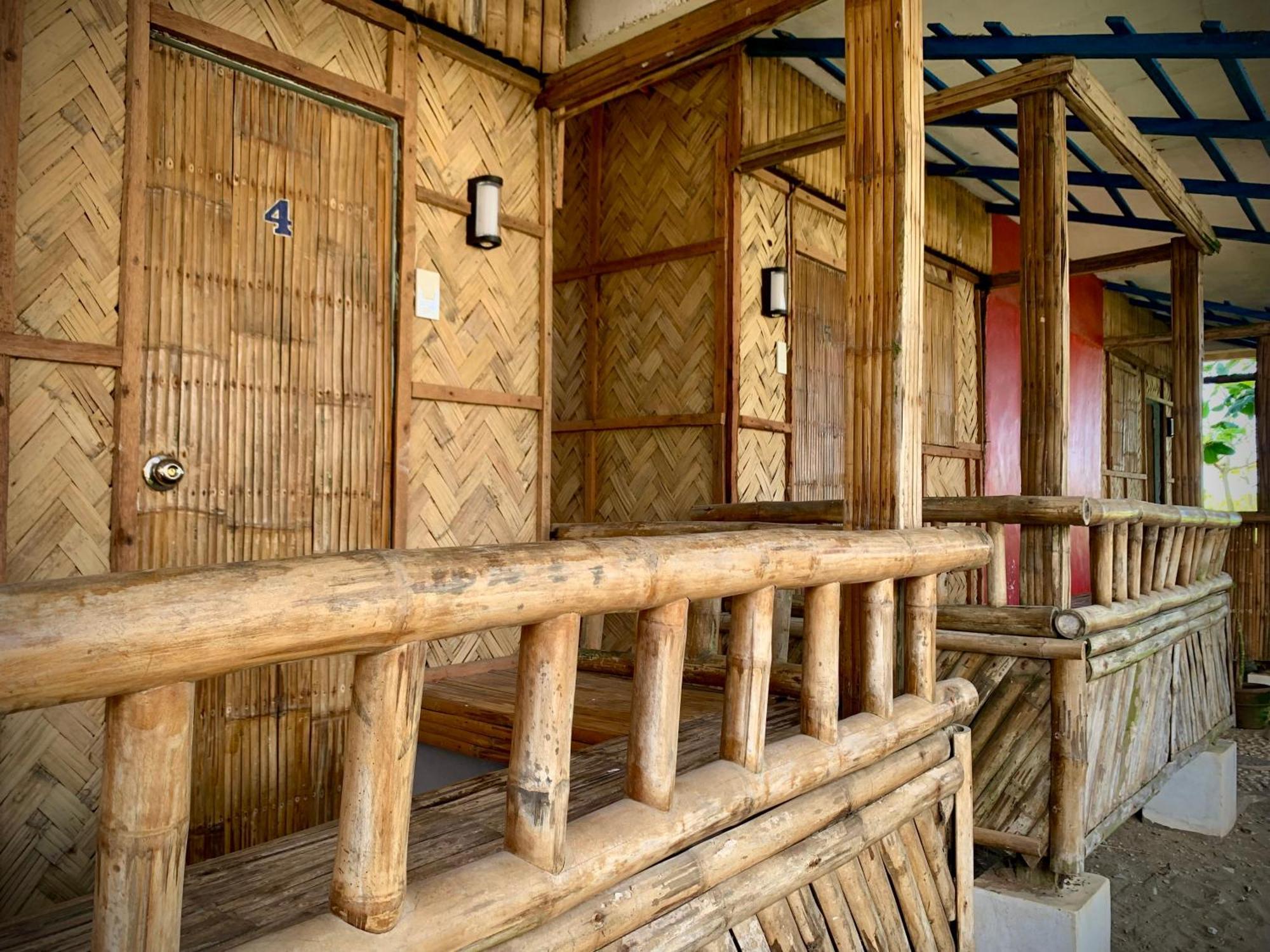 באלר Old Parola Seaside Inn מראה חיצוני תמונה